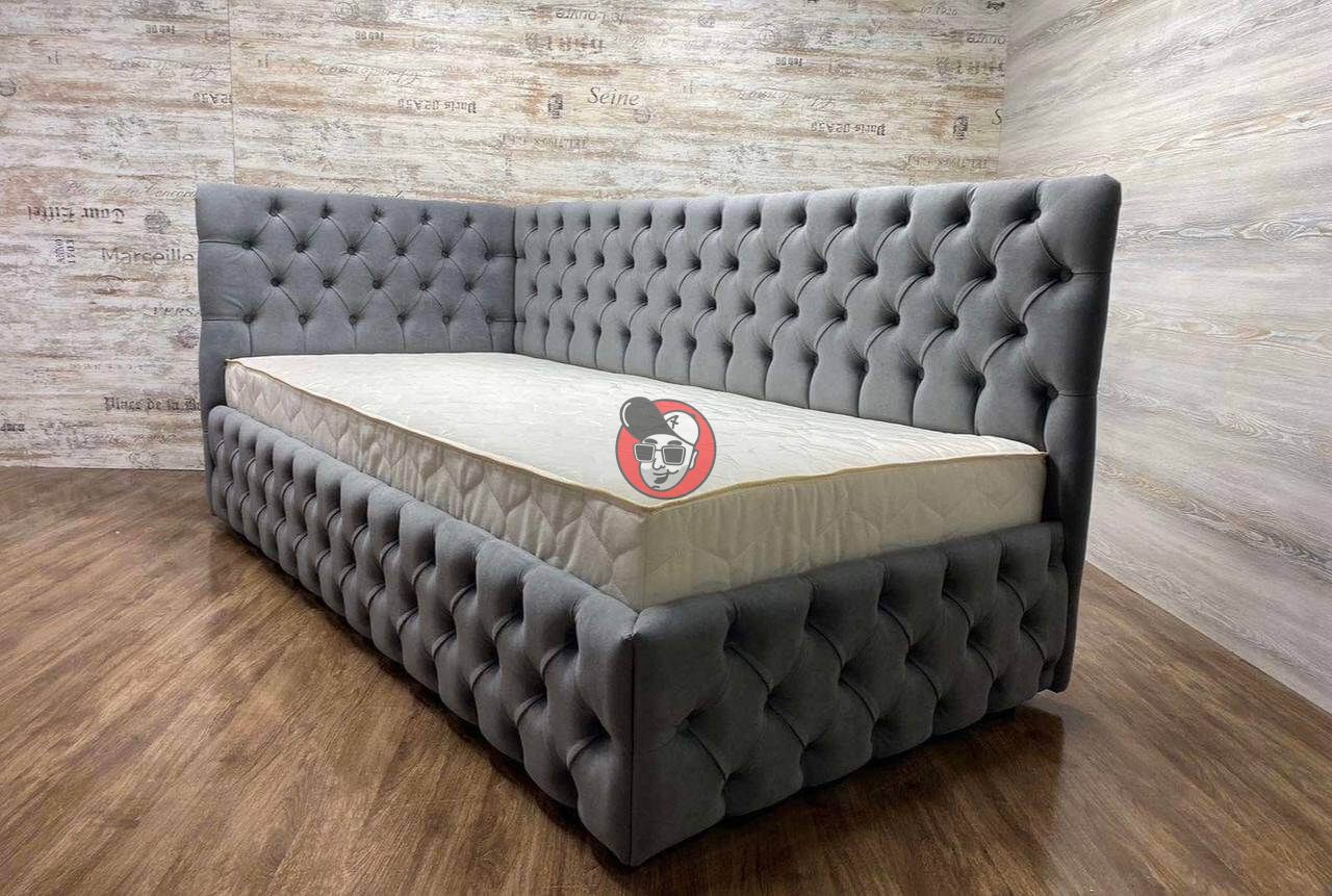 Ліжко Моніка Ґудзики