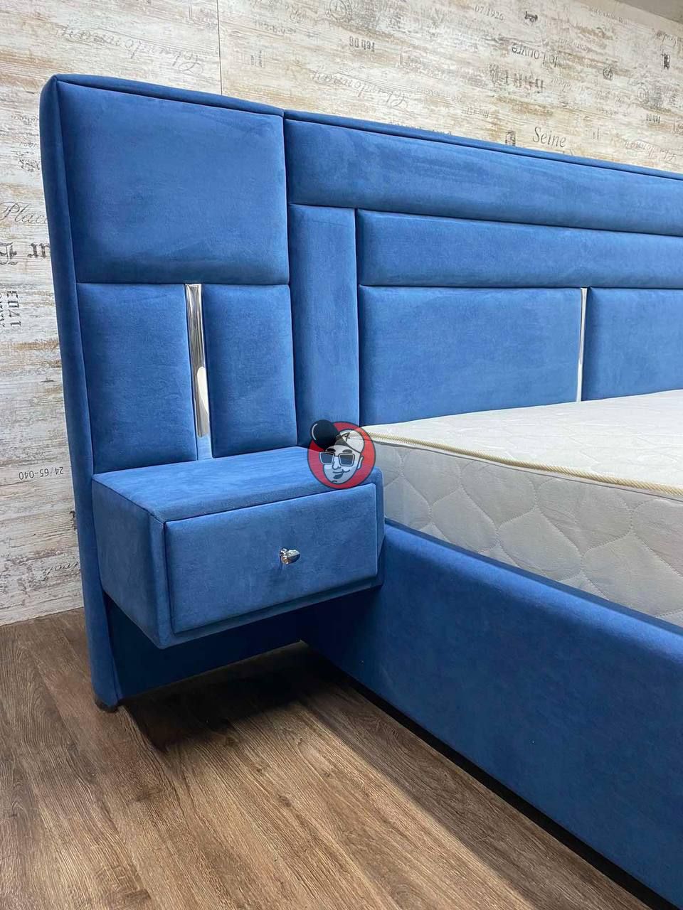 Мʼяке ліжко з тумбами підвісними і підйомним механізмом