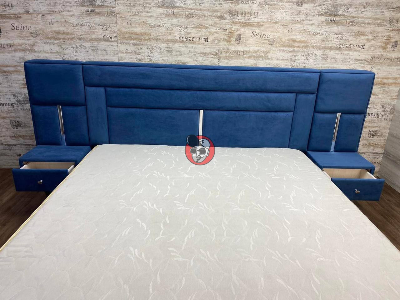 Мʼяке ліжко з тумбами підвісними і підйомним механізмом