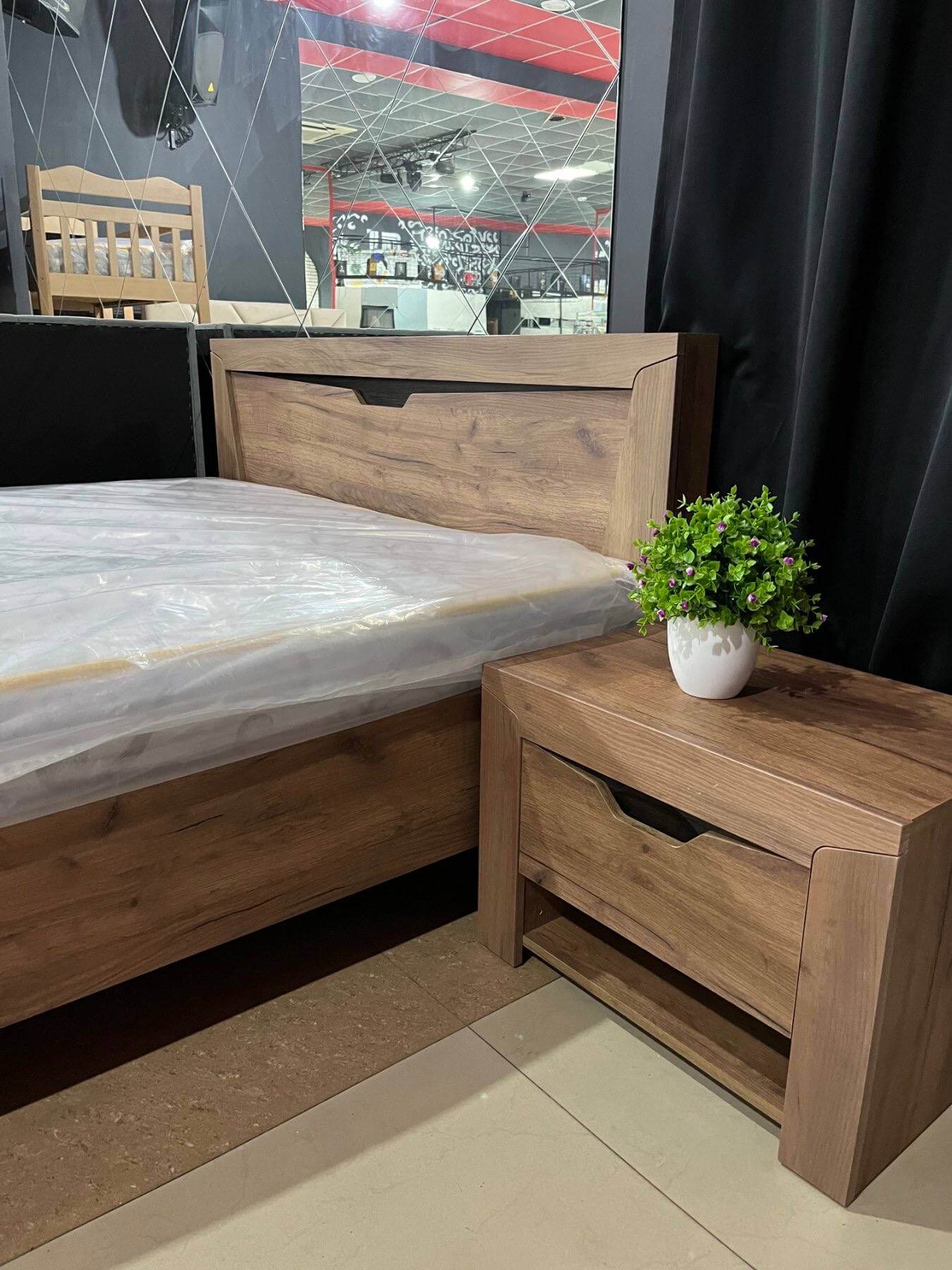 Ліжко Софія